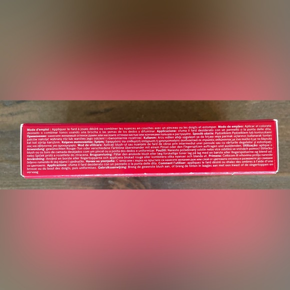 O/S One Size Cheek Clapper Attention Seeker 3D Blush Trio NIB - Picture 4 of 8